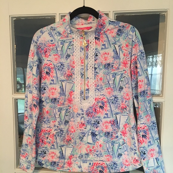 Lilly Pulitzer Tops - NWOT Lilly Pulitzer Popover size small
